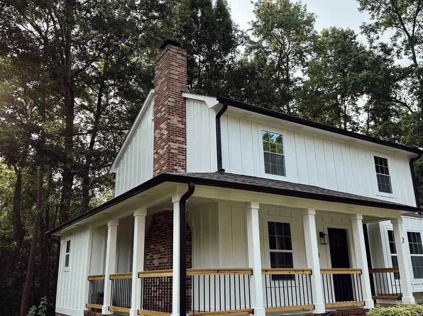 2 Saint Andrews Ct, Greenville, SC 29607