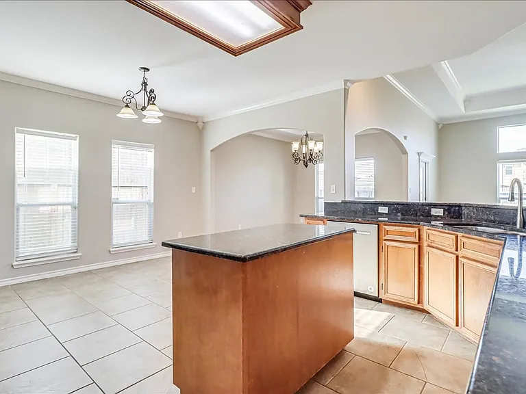 5810 Aava — Photo 24