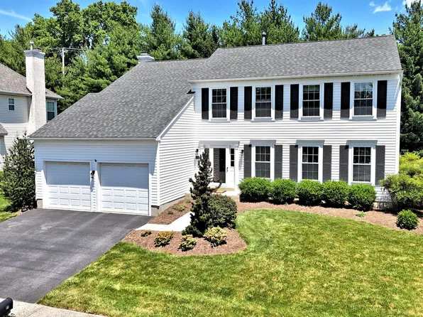 31 Ironwood Dr, Collegeville, PA 19426