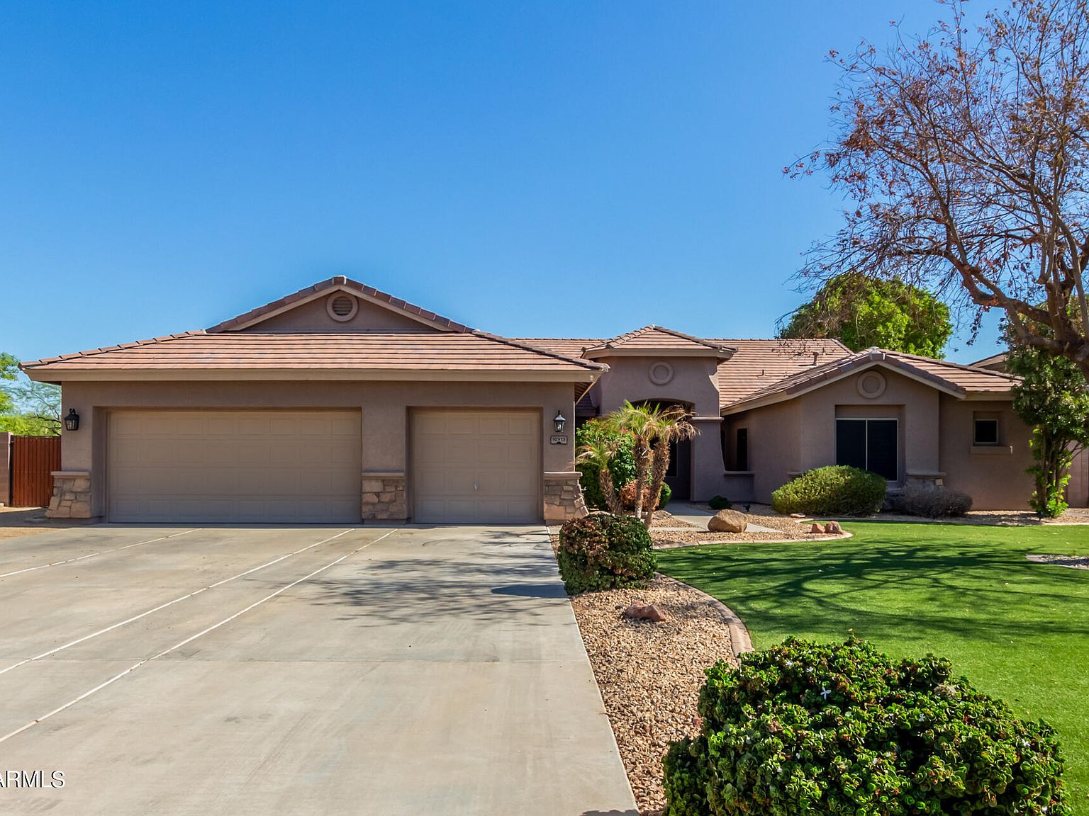 LAREINE 会報 10913 N 153RD Lane, Surprise, AZ 85379 | Zillow