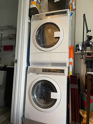 Rented by Corcoran | media 21