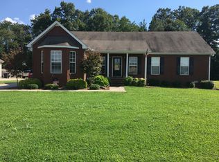 111 Williamsburg Blvd, Tullahoma, TN 37388