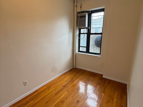 3rd image of 565 W 188th St APT 51