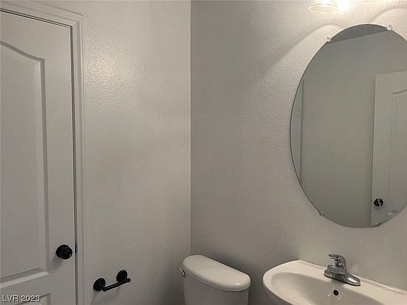 4th image of 6564 American Flower St