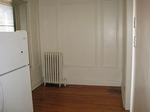 1230 W Albion Ave #2N Photo 1