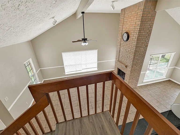 12322 Meadow Ridge Dr — Photo 22