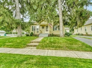 195 Brookridge Dr, Rochester, NY 14616