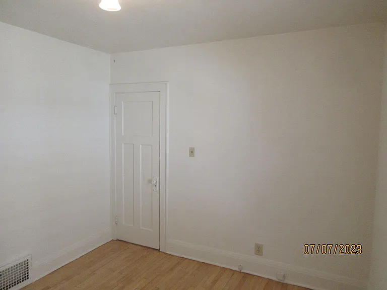 3455 N Fratney St — Photo 10