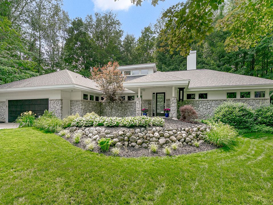 1st image of 7645 Richland Woods Ct