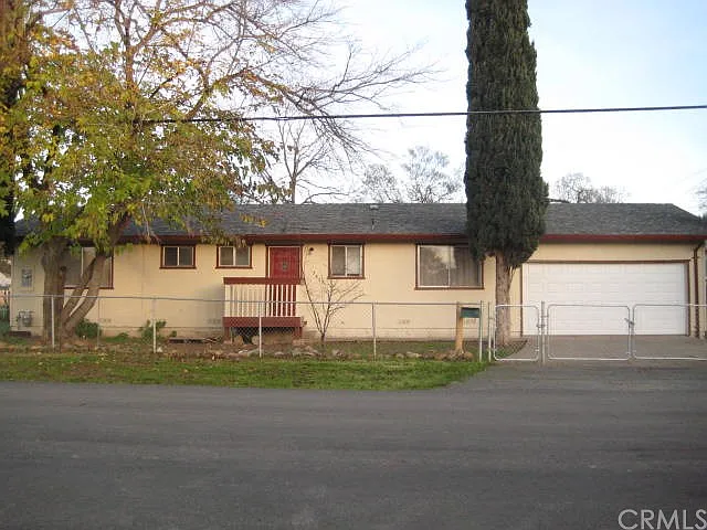 3825 Spencer Ave photo 1