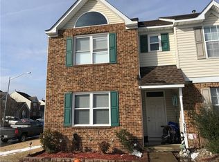 876 Old Clubhouse Rd, Virginia Beach, VA 23453