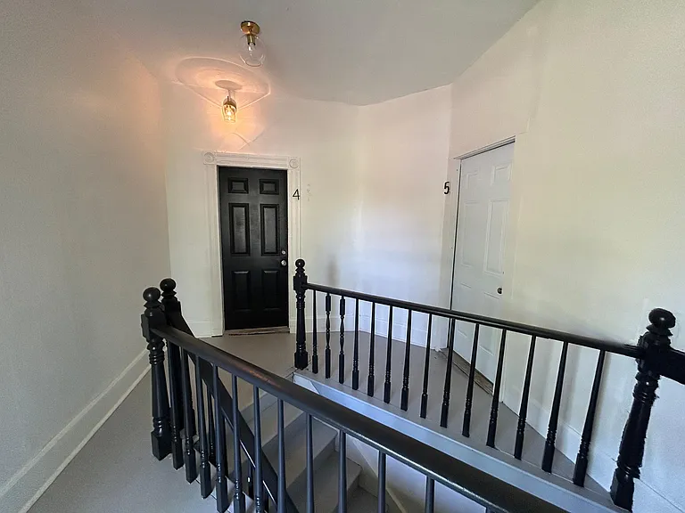 701 N High St #4 — Photo 12