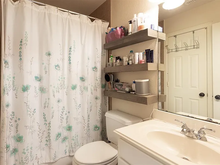 18 Petal Park Pl — Photo 28