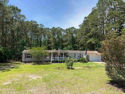 1552 Simpson Creek Dr., Loris, SC, 29569