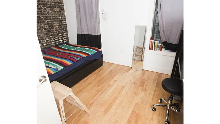 Rented by Nooklyn NYC LLC | media 11