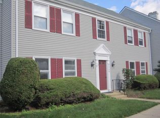 530 Terry Ln #B, Monroe, NJ 08831