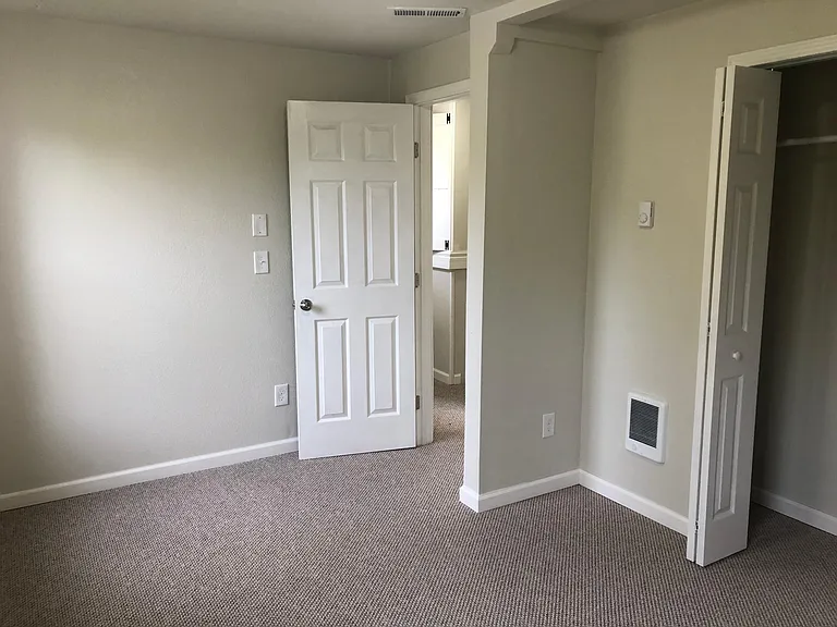 3408 Lindsay Ave — Photo 20