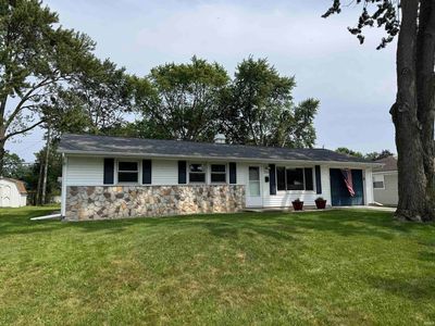 221 Tanglewood Dr, New Haven, IN, 46774
