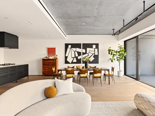 455 West 19th Street image 10 of 29