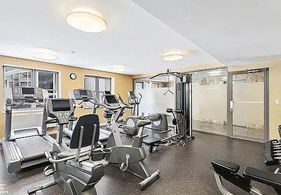 2nd image of 516 W 47th St APT S1d