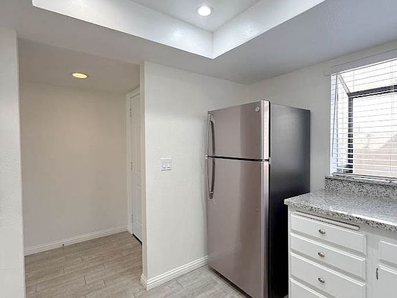 5th image of 14500 Las Palmas Dr Unit 32