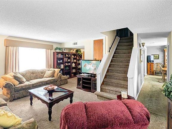 2nd image of 5068 Highland Dr