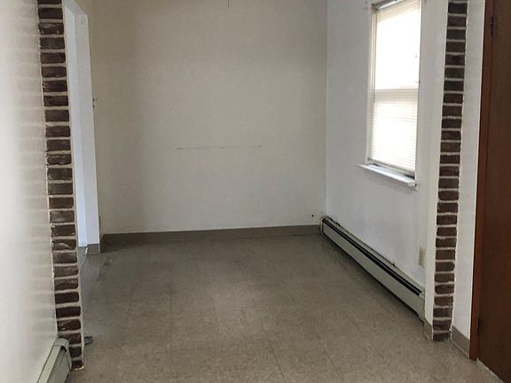 3rd image of 55 Wales Ave #2