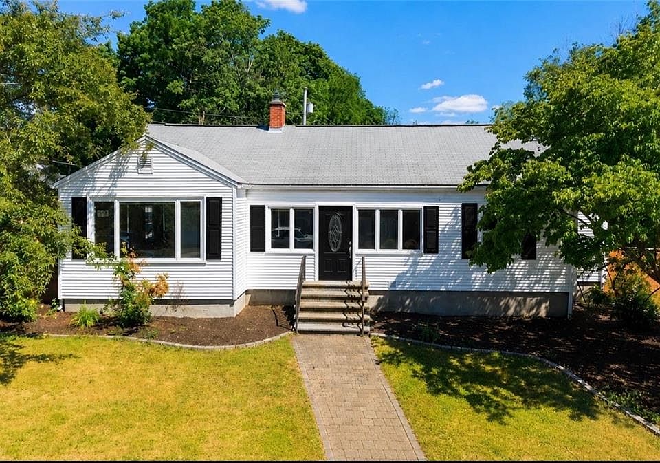 1st image of 118 Summit Ave