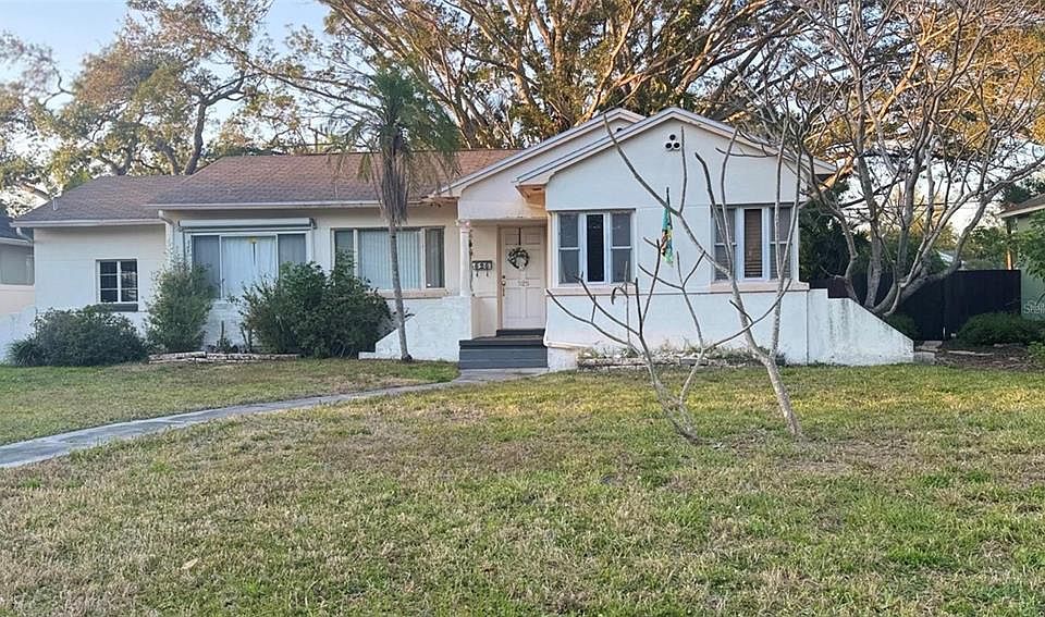 1st image of 525 36TH AVENUE NE