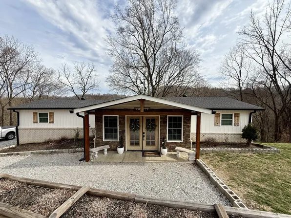 90 Maggart Rd, Elmwood, TN 38560