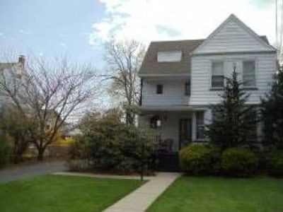227 Grant Ave, Nutley, NJ, 07110