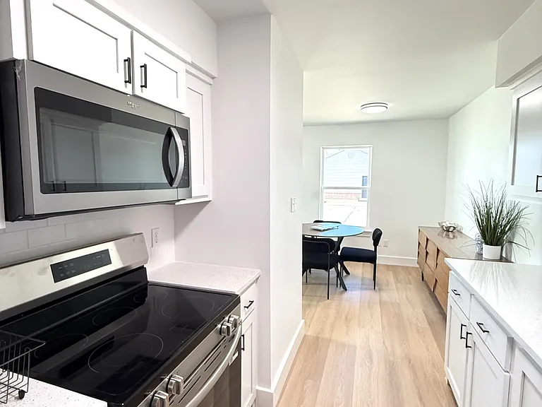 1172 W Cato Springs Rd — Photo 18