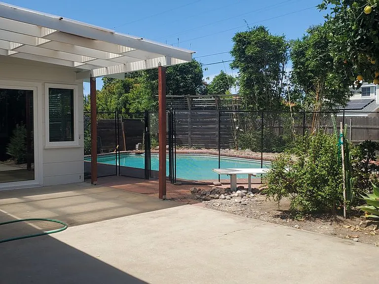 640 Alameda Blvd — Photo 18