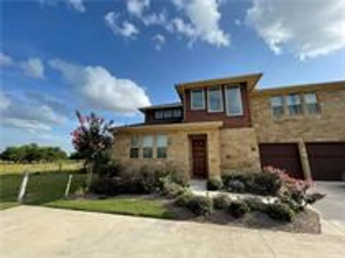 Building Photo - 4004 Isabella Grace Ct