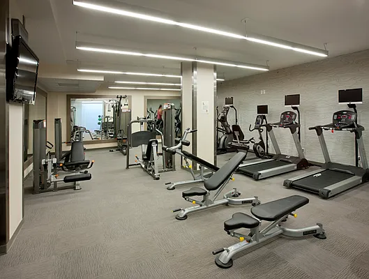 Rented by Adellco Management | media 25