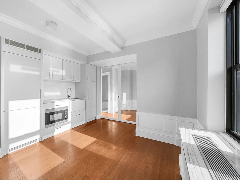 1st image of 240 W 73rd St APT 1509