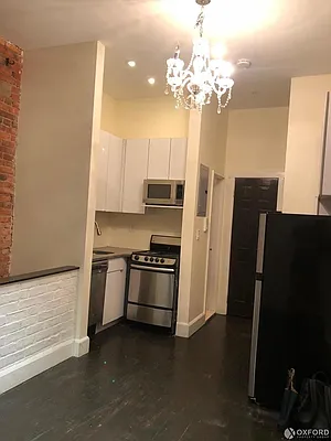Rented by Oxford Property Group | media 51