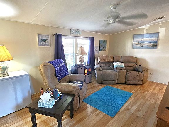 5th image of 17100 Tamiami Trl #51