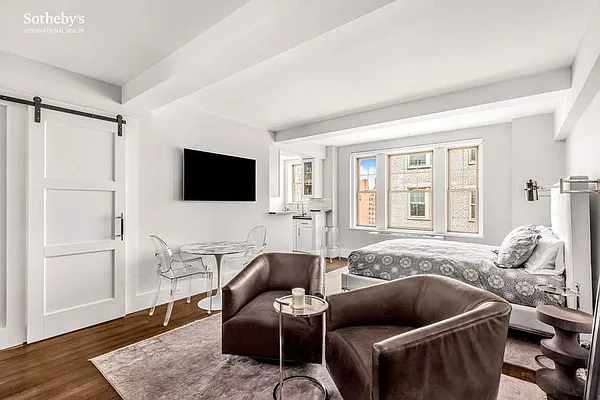 Rented by Sotheby's International Realty | media 9