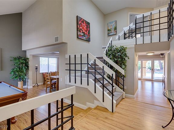 3rd image of 2737 E Brockington Dr
