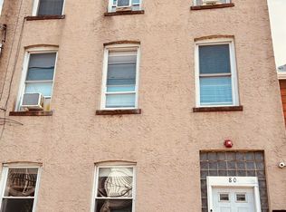 80 71st St #2, Guttenberg, NJ 07093