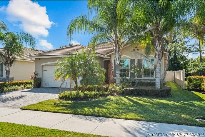 7521 SW Harbor Cove Dr