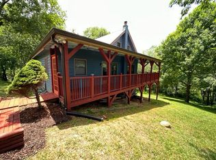 124 Winterplace Ln, Independence, VA 24348