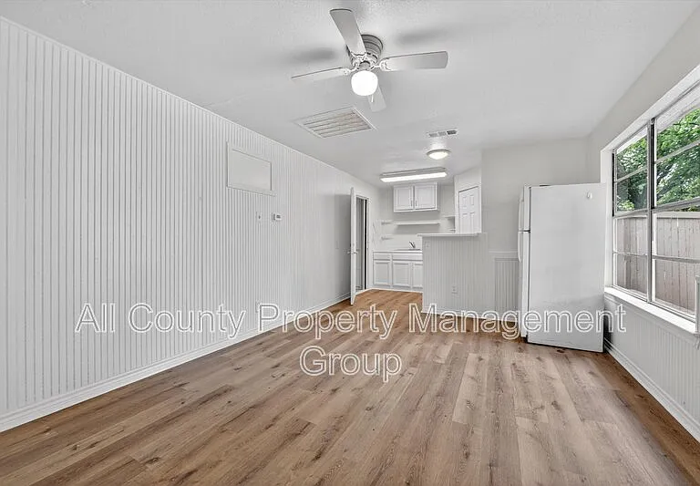 4709 Mayfair St — Photo 18