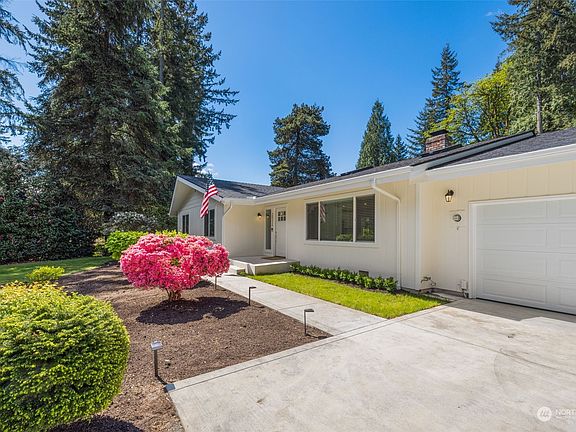 2nd image of 20220 82nd Avenue SE