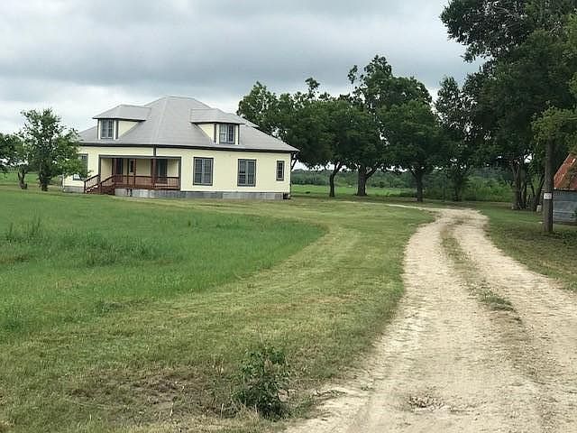 Driveway, Front