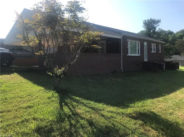 138 Rattle Snake Ln, Millers Creek, NC 28651