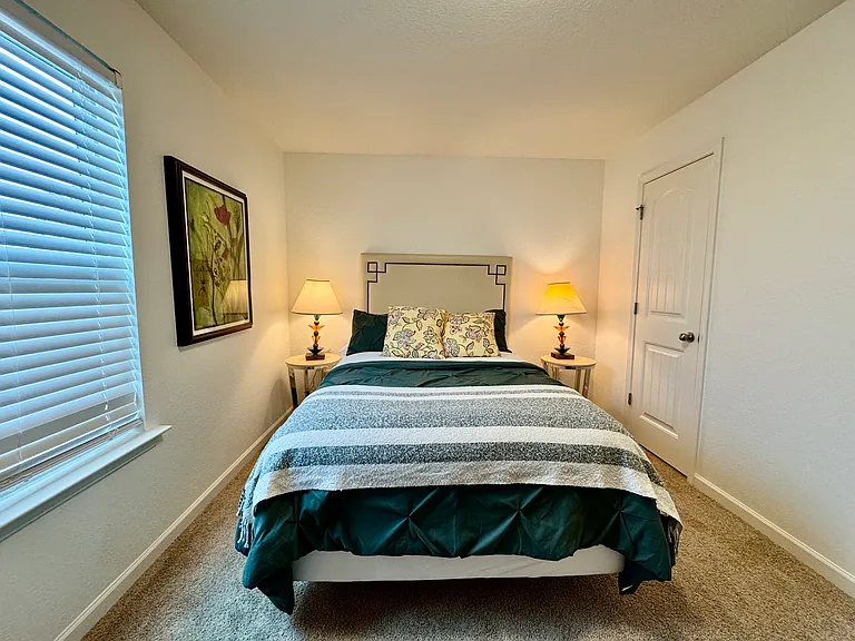 211 Haven Way — Photo 4