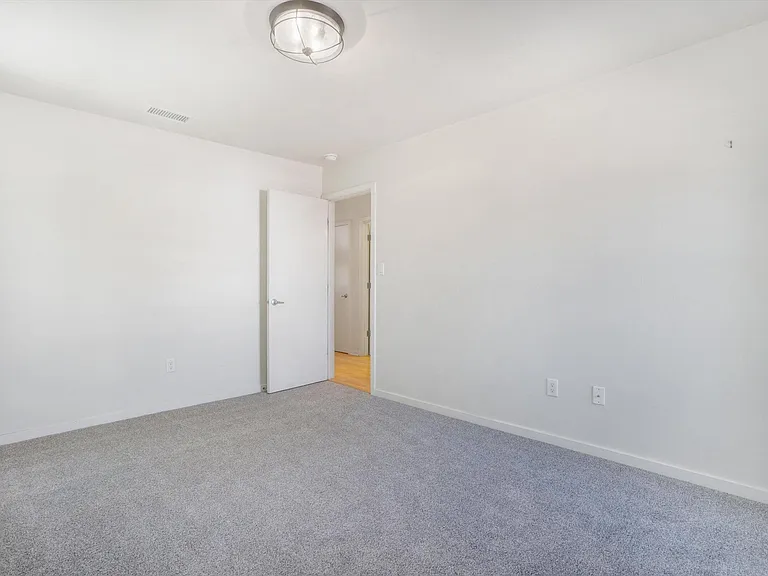 3936 Silver Ave SE — Photo 25
