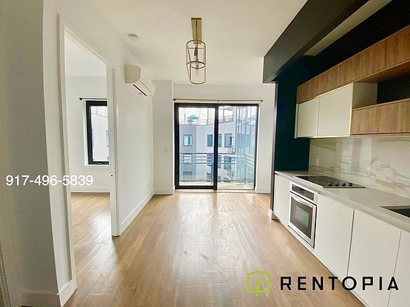 4th image of 125 Borinquen Pl #464
